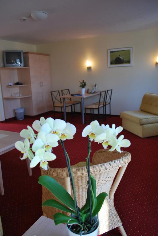 Mueritz-Strandhotel Röbel 部屋 写真